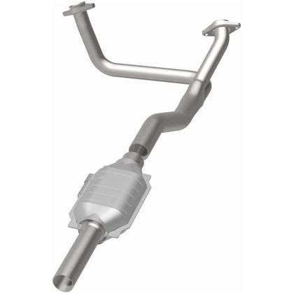 MagnaFlow Standard Grade Federal / EPA Compliant Direct-Fit Catalytic Converter 93306